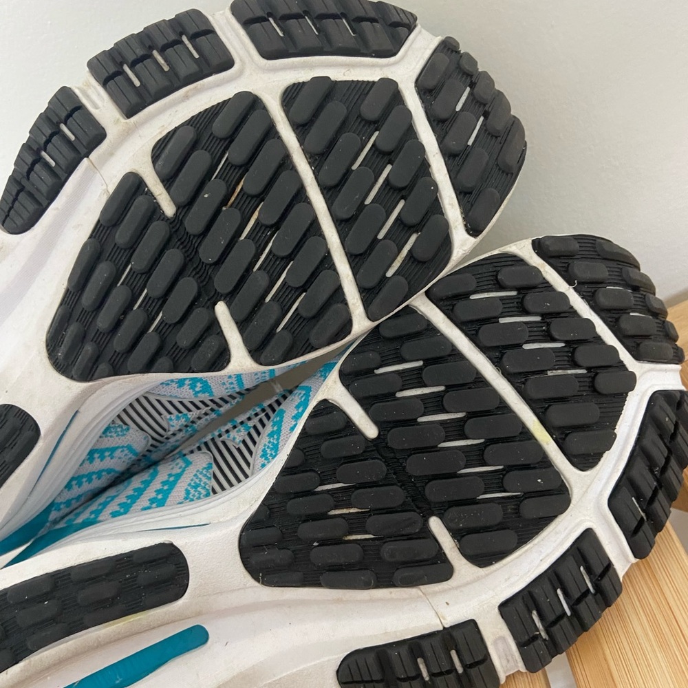 Mizuno Wave Rider Waveknit Women's 10 White and Teal Athletic Running Shoes - Picture 10 of 10